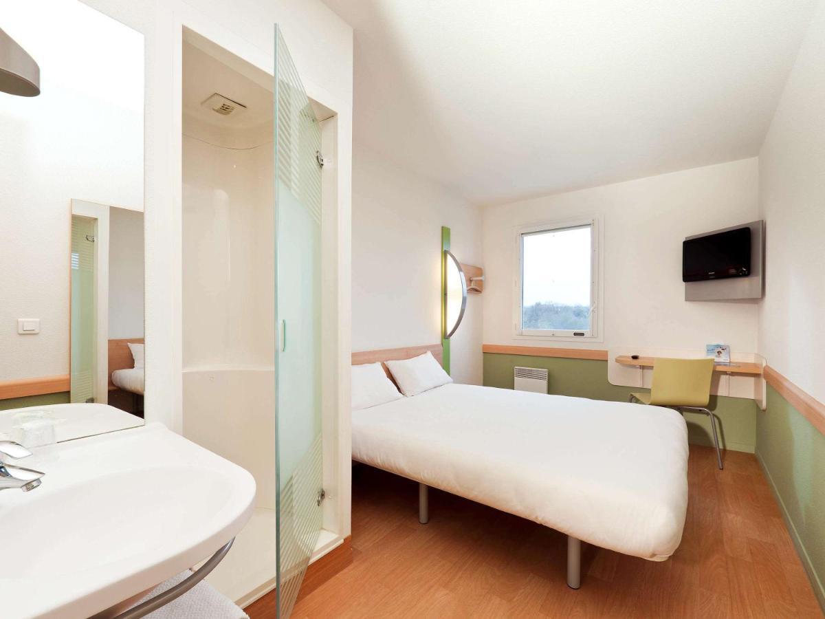 Ibis Budget Mantes-La-Jolie Zewnętrze zdjęcie